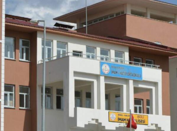 Şehit Hacı Alan Anadolu İmam Hatip Lisesi Fotoğrafı